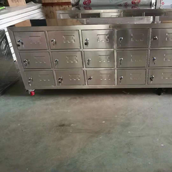 不锈钢鞋柜(带门）